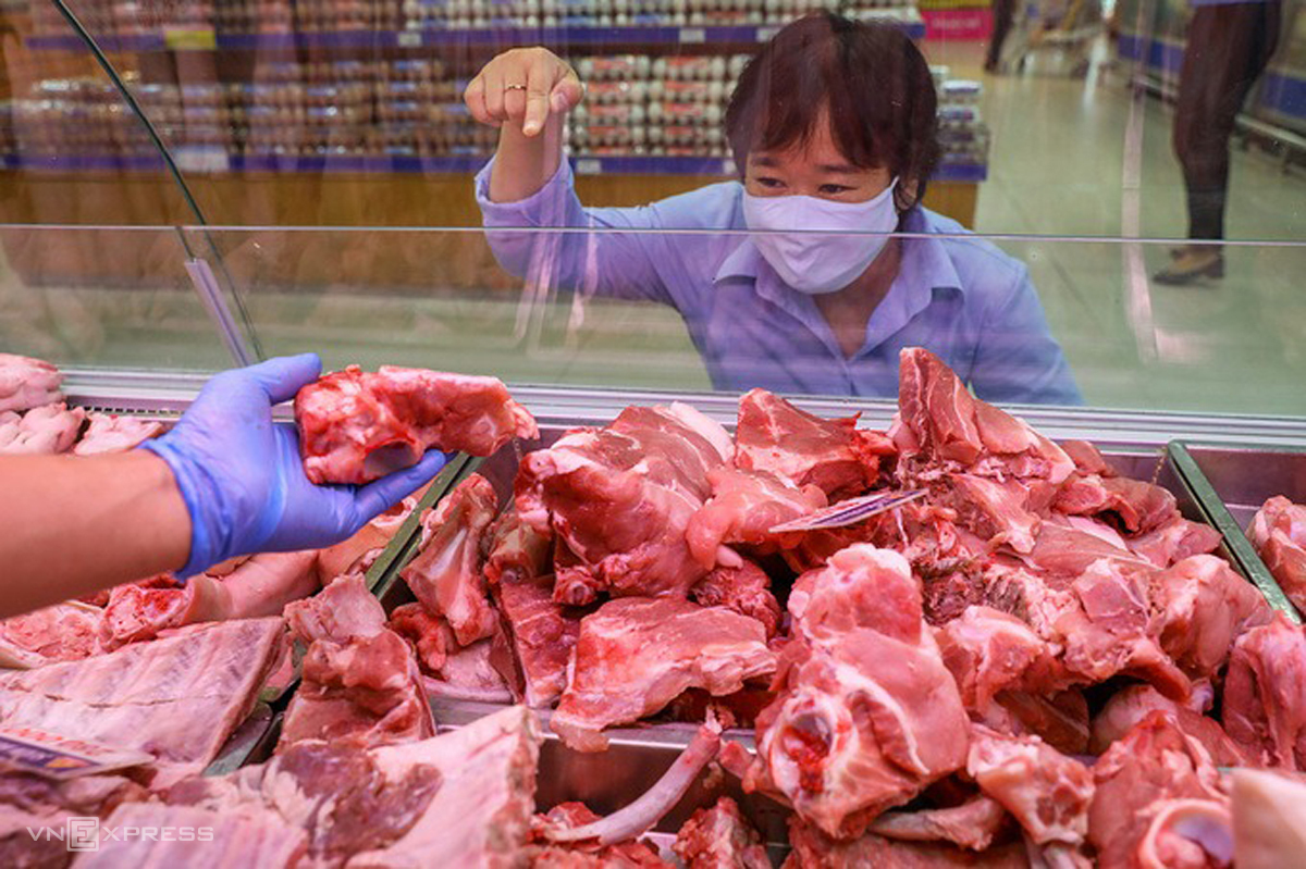 Việt Nam phải tiến hành nhập khẩu thịt lợn tới hơn 140.000 tấn 1